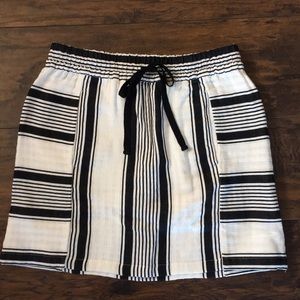 Lou & Grey Skirt NWT